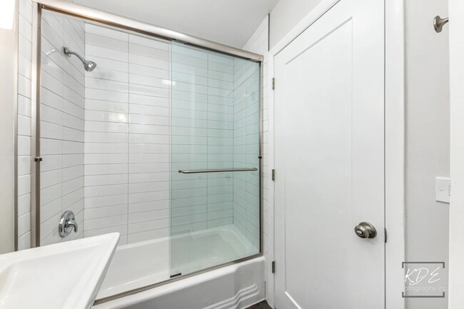 133 W Franklin #3