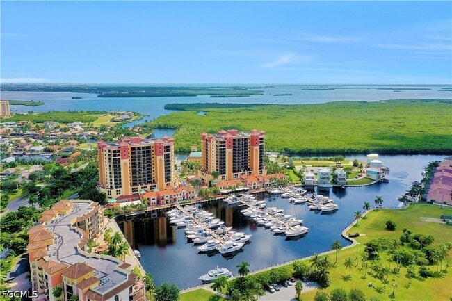 Building Photo - 5781 Cape Harbour Dr Unit 1410