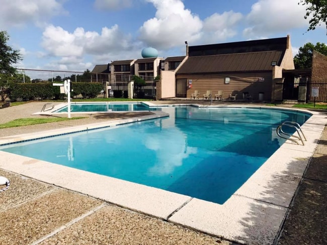 Photo - 206 Plaza Verde Dr Unit N110