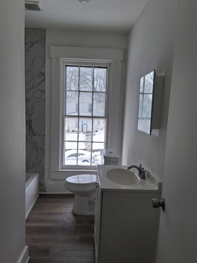 518 Scott St Unit 1