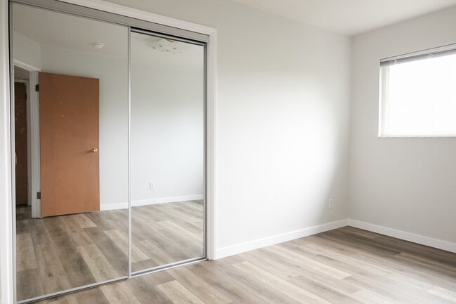 Photo - 5 S Big Bend Blvd Unit 2E