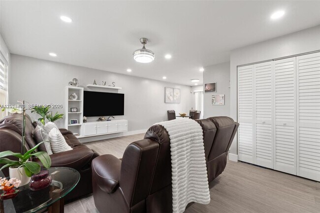Photo - 1366 Osprey Ct