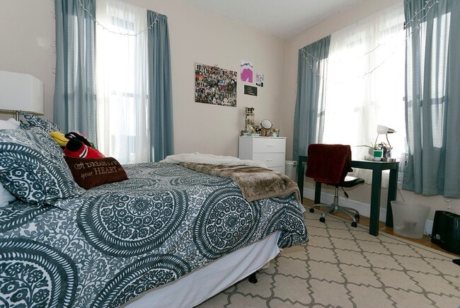 Photo - Allston 4 Bed – Renovated – Central Air – No Fee – 9/1