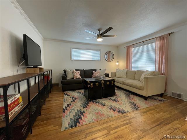 Photo - 982 S Pecos Way