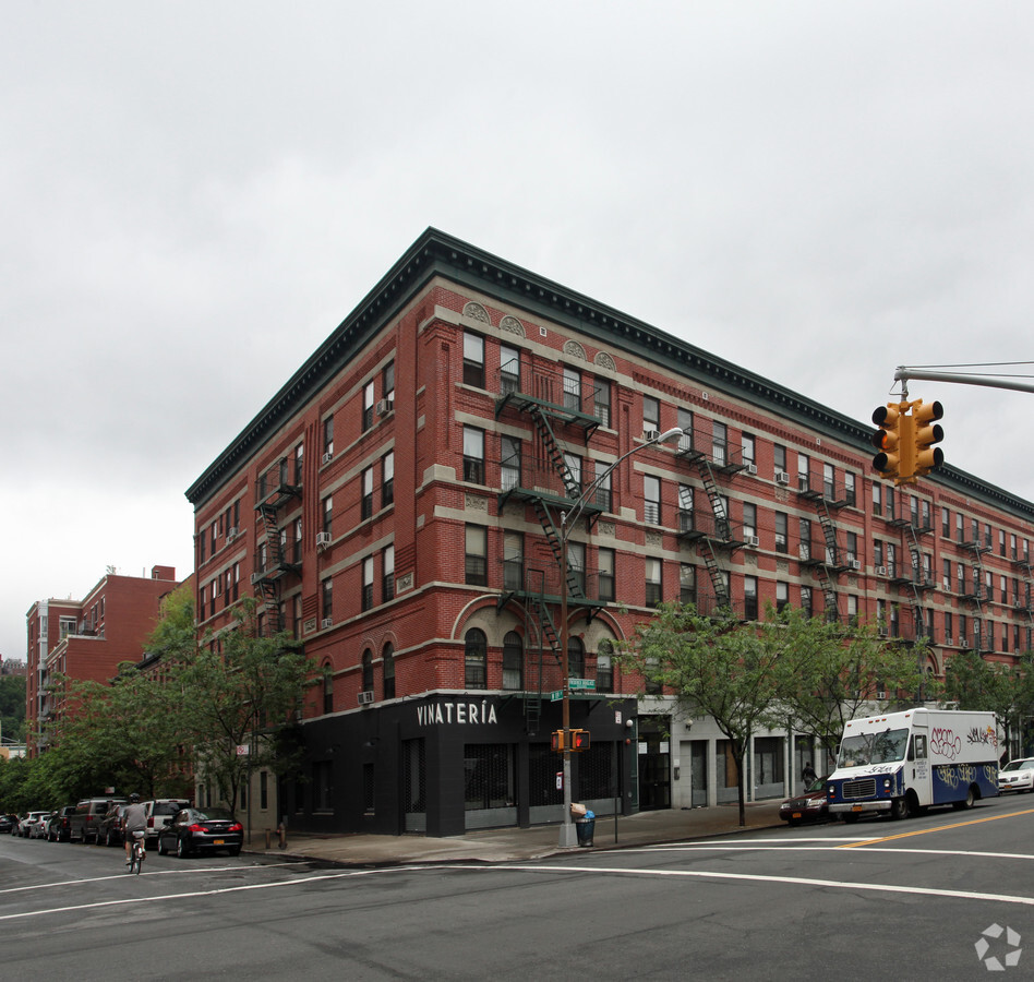 Photo - 2211-2223 Frederick Douglass Blvd Apartments