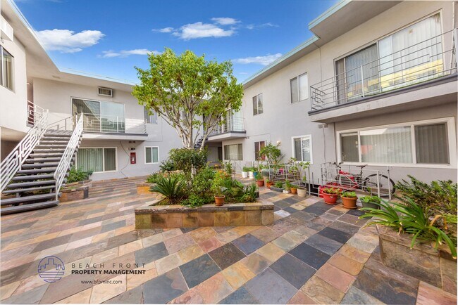 722 S. St. Andrews Pl.