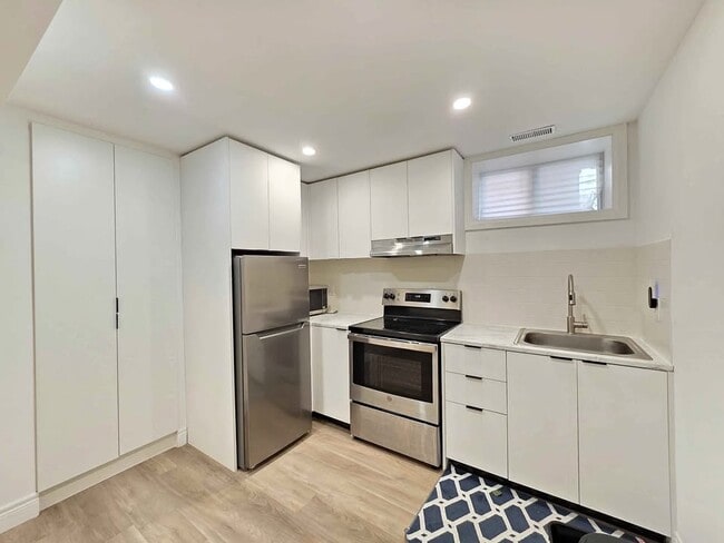 Photo - Beautifully Renovated Basement Apartment (2 Bed, 1 Bath) Unit BSMT