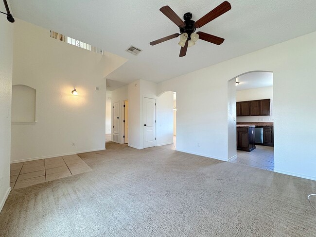 Photo - Northeast El Paso 5Bed/2.5Bath Refrig A/C!