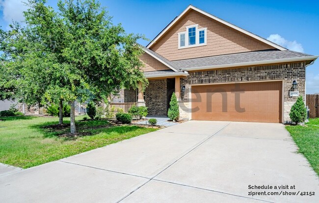 Photo - 18818 Lake Ridge Dr House