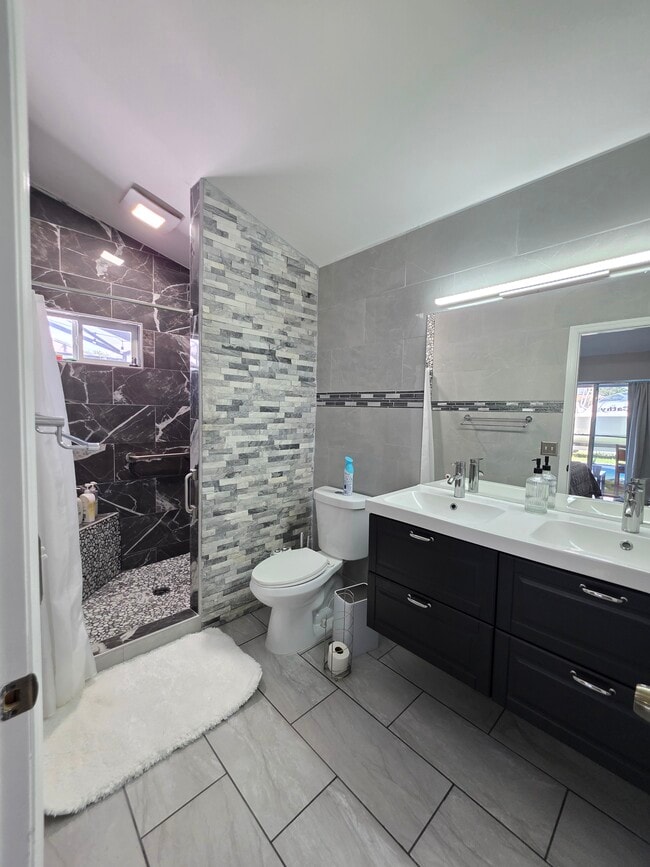 Photo - 763 Country Woods Cir