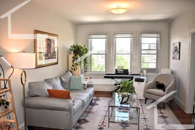 Photo - 1660 Commonwealth Ave Rental