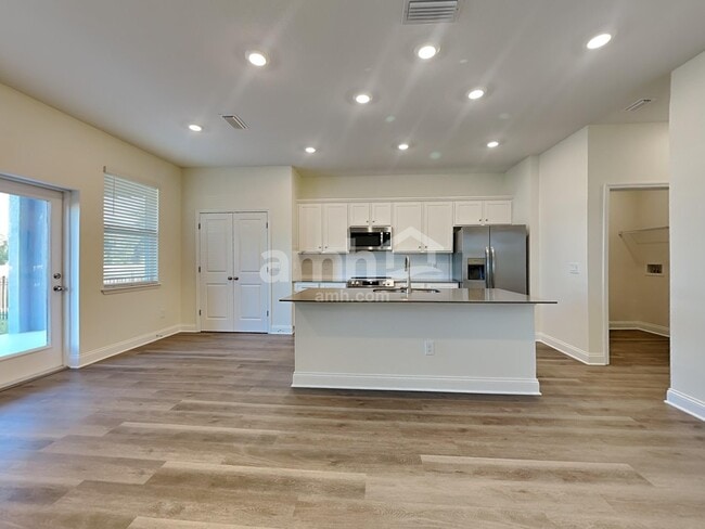 Photo - 1091 Grafton Ridge Dr