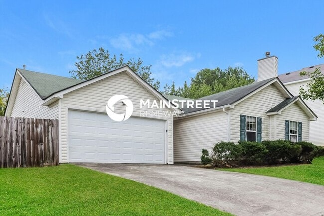 3 Bedroom Pet-Friendly Home in Decatur, GA with Main Street Renewal