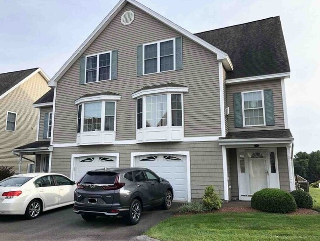 Photo - 7B Farnum Ct Unidad 7b Rental