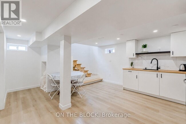 Photo - 34 Henley Crescent
