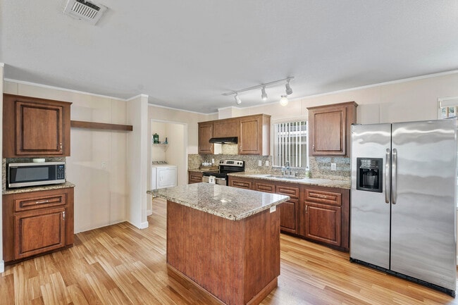 Photo - 10139 Marlin Dr