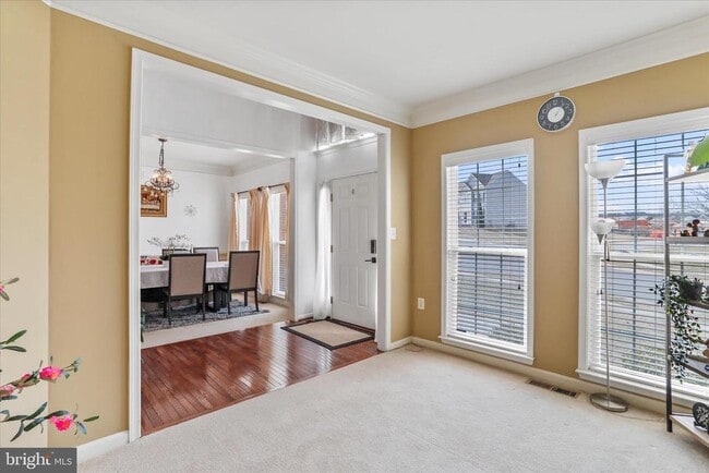 Photo - 301 Fontana Cir