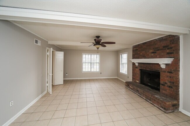 Photo - 7272 Eggleston Rd