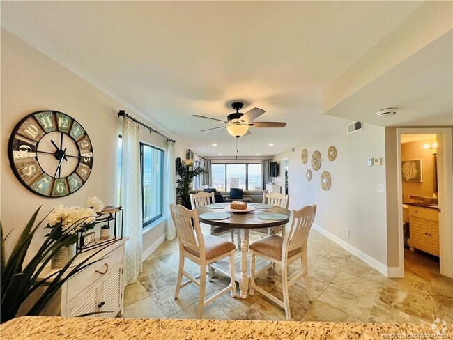 Building Photo - 10310 S Ocean Dr Unit 201 Rental