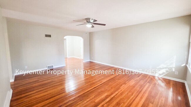 Photo - Newly remodeled 3 bed 2 bath house located in Independence