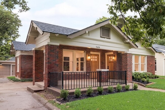 Photo - 5406 Vanderbilt Ave