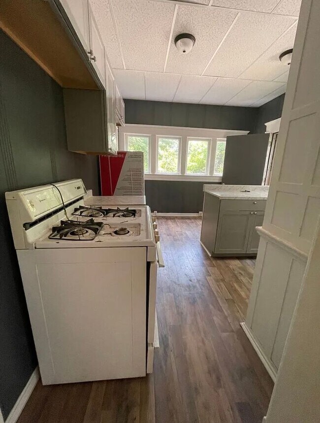 Photo - 1 Bdrm 1st Floor Unit