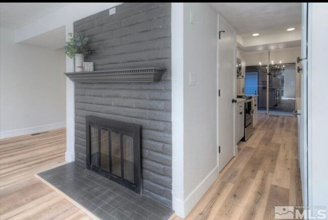 Photo - 2014 Branch Ln