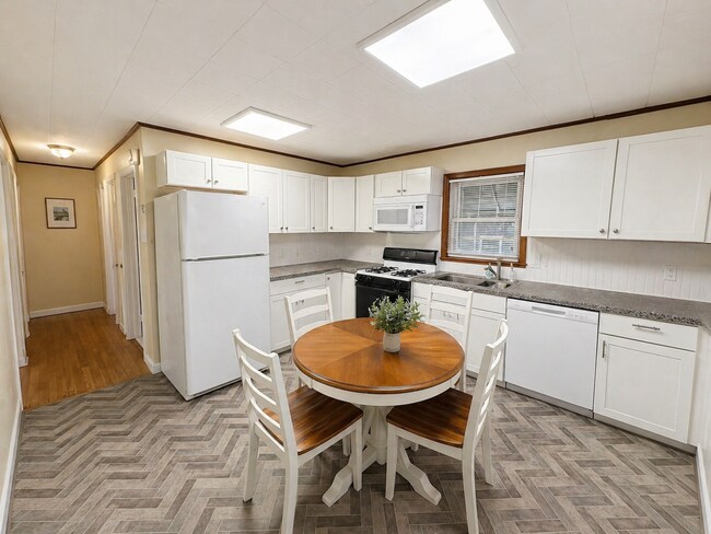 Photo - 901 Rabens Ave Unidad Apt. 1