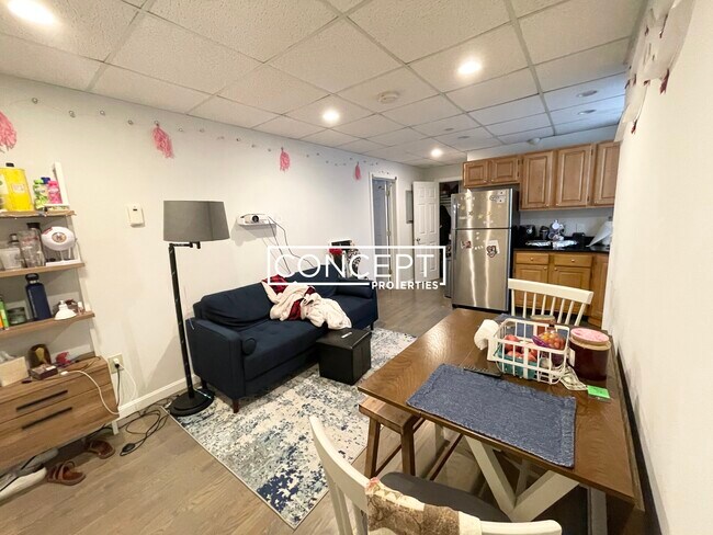 Photo - 77 Park Dr Unit B