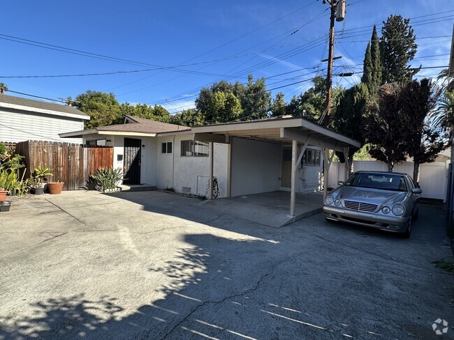 Building Photo - 174 S Parkwood Ave Rental