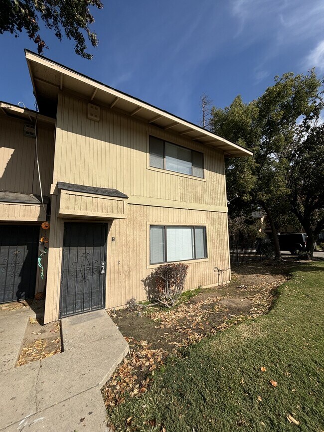 Photo - 1808 Colorado Ave Townhome