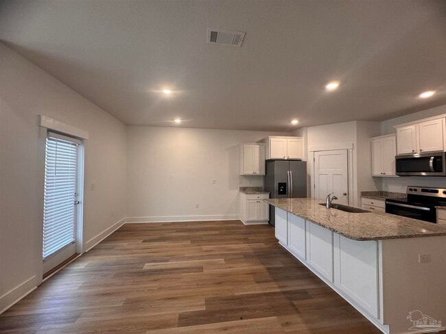 Photo - 6419 Forest Bay Ave