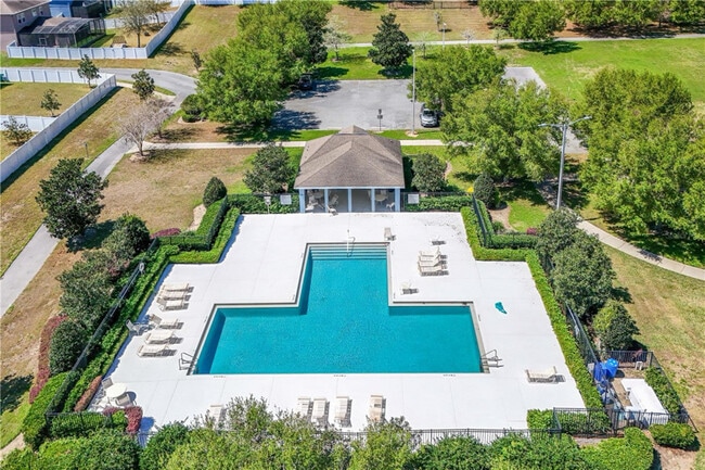 Photo - 2572 Limerick Cir