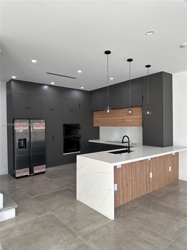 Photo - 4625 SW 32nd Ave