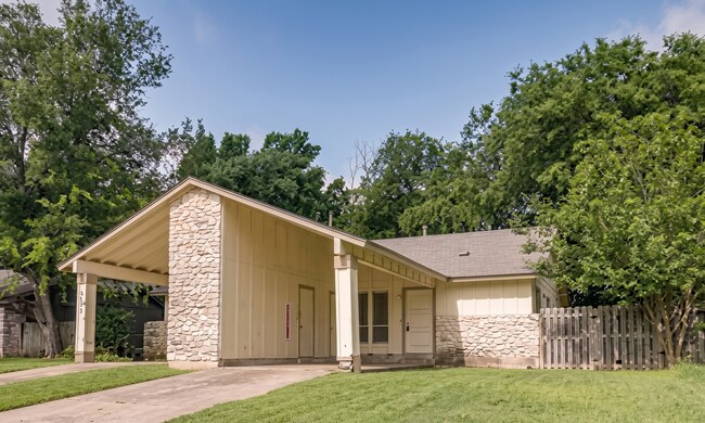 Photo - 10310 Little Pebble Dr