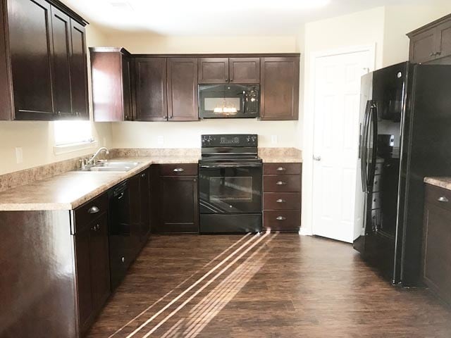 Photo - 2 Crystal Lake Dr