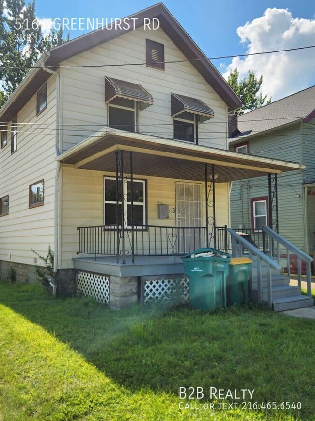 Building Photo - 5161 Greenhurst Dr Rental