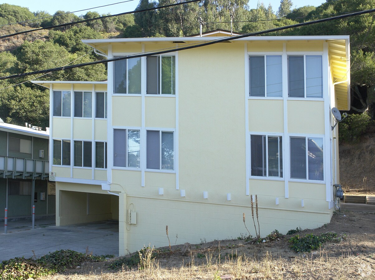 Photo - 8049 Greenridge Dr