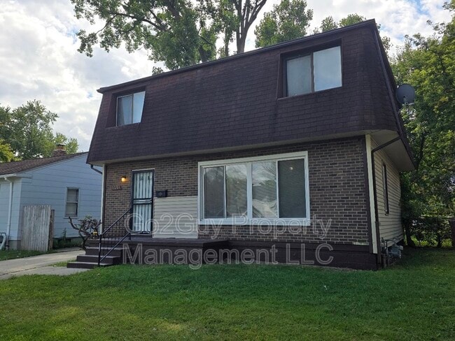 Photo - 22221 Pembroke Ave