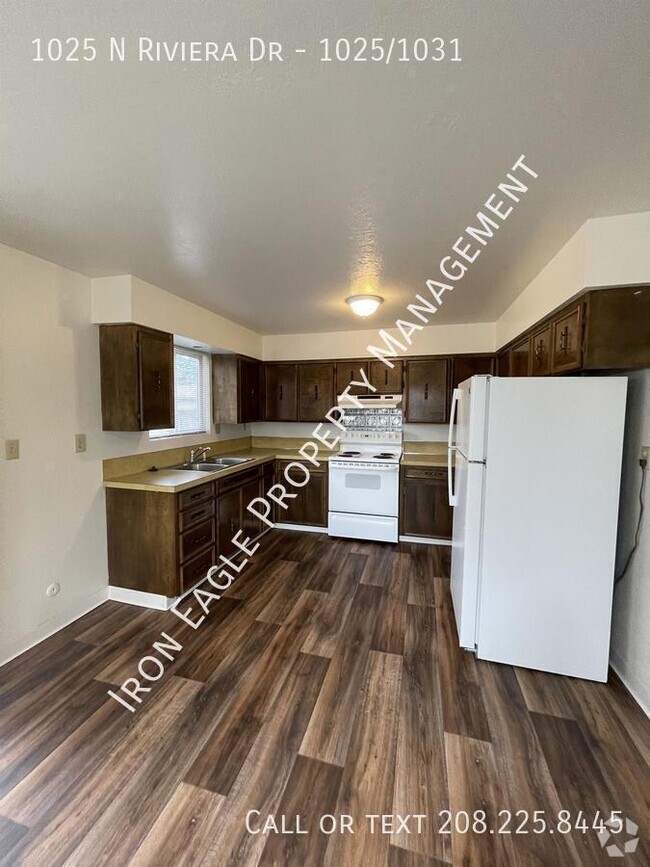 Building Photo - 1025 N Riviera Dr Unit 1025/1031 Rental