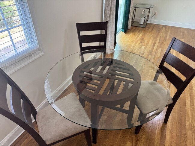 Photo - 18 George Read Rd