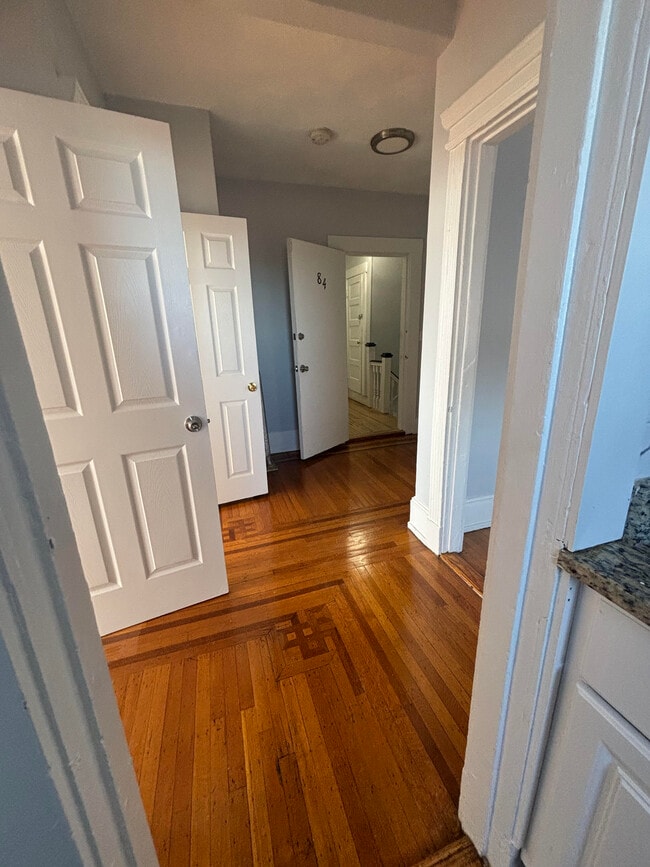 BayView Apartments