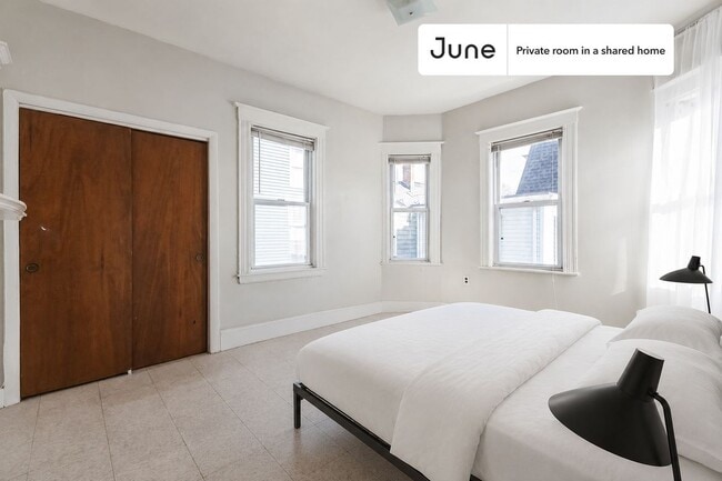 Building Photo - Room in Shared 5 bed/1.5 bath home in Harvard Square (Cambridge)