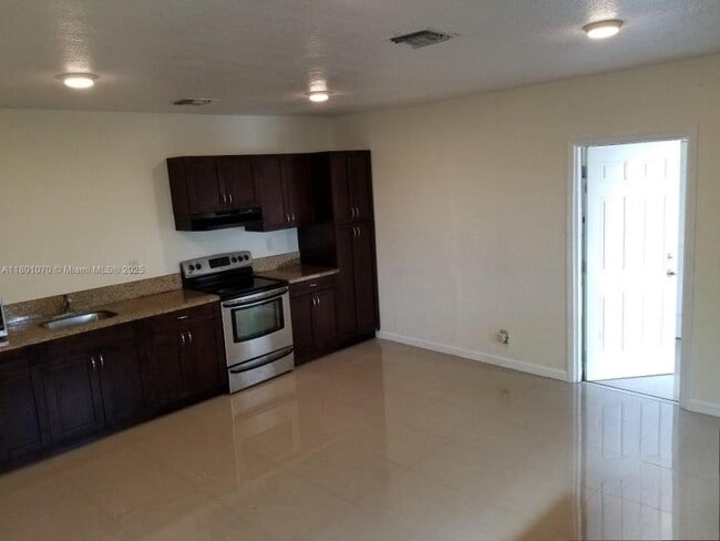 2 bedroom in Hallandale FL 33009 - 2 bedroom in Hallandale FL 33009 Condo