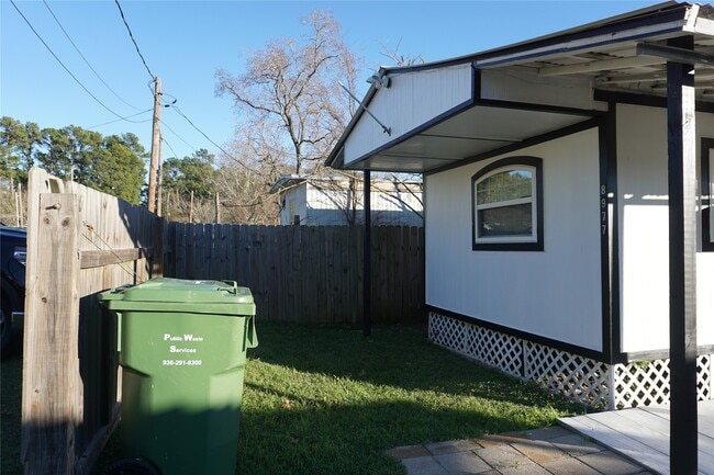 Photo - 8977 Gladewood