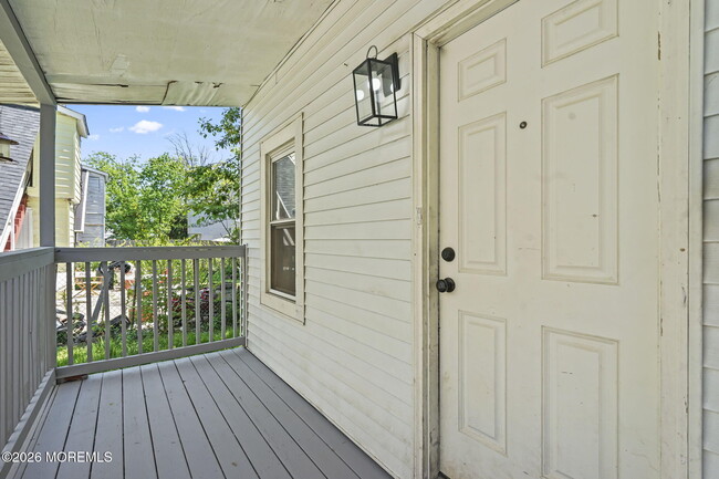 Photo - 1006 Sewall Ave