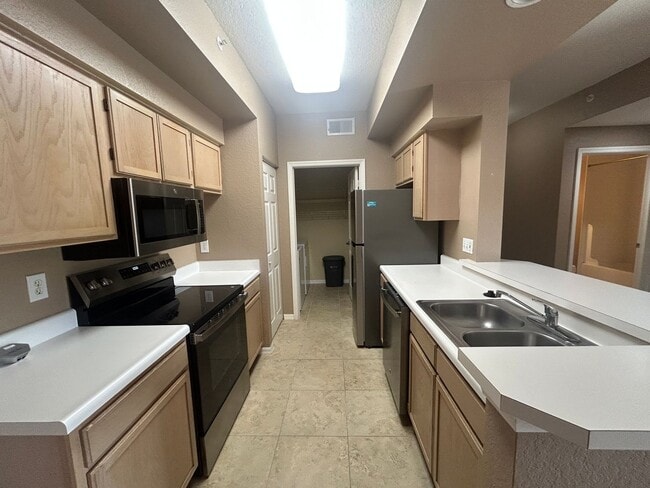 2nd floor  2/2  condo in gated community