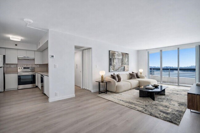 Building Photo - 19101 NE 36th Pl Unit 2604