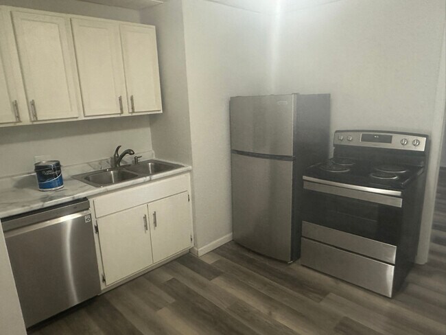 Photo - 815 Davis St Unidad 5