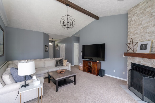 Photo - 5686 Barcroft Dr SW